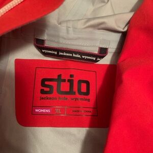Stio womens ski hardshell XL